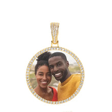 Load image into Gallery viewer, Custom 3D Round Photo Pendant
